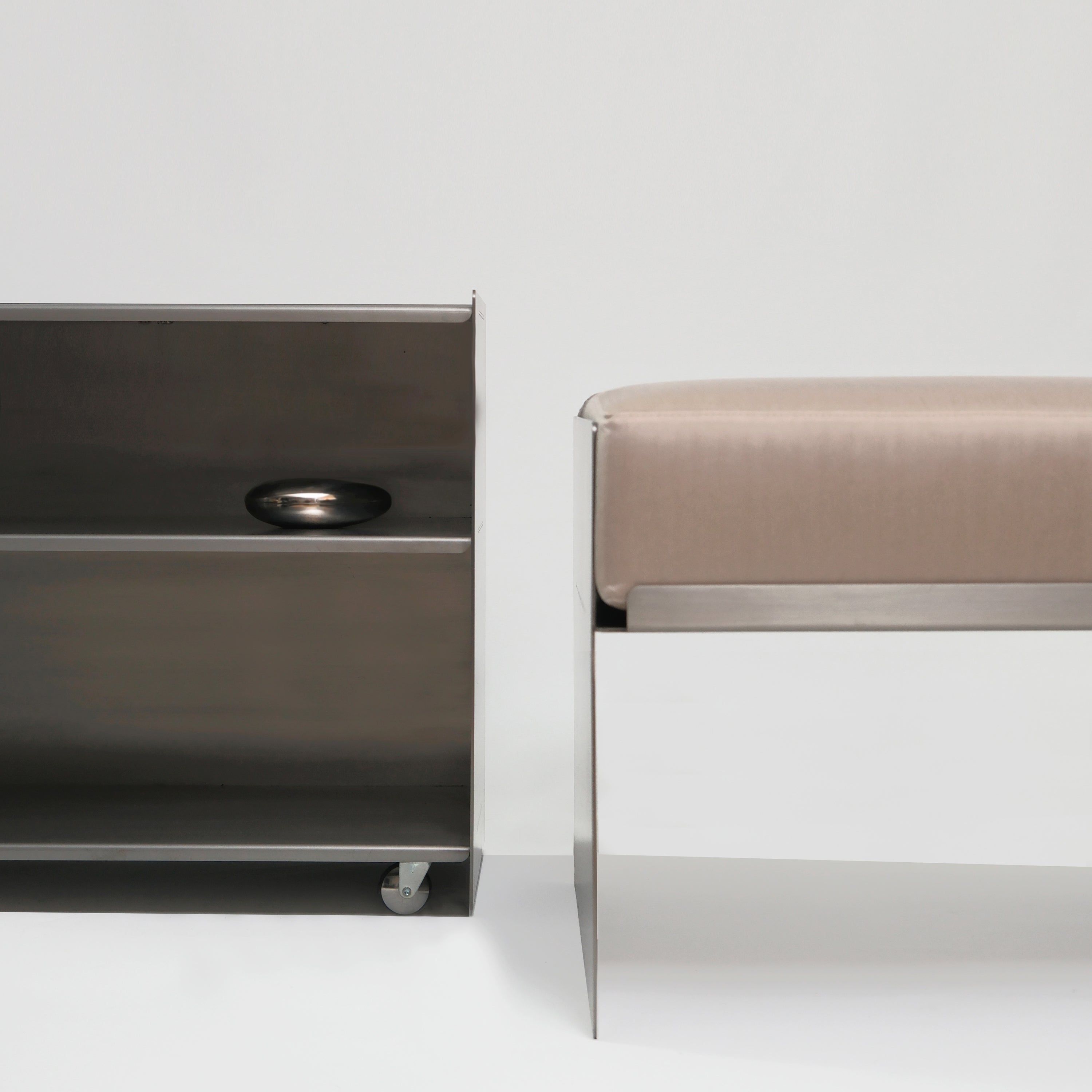 C.01_Wheeled Storage