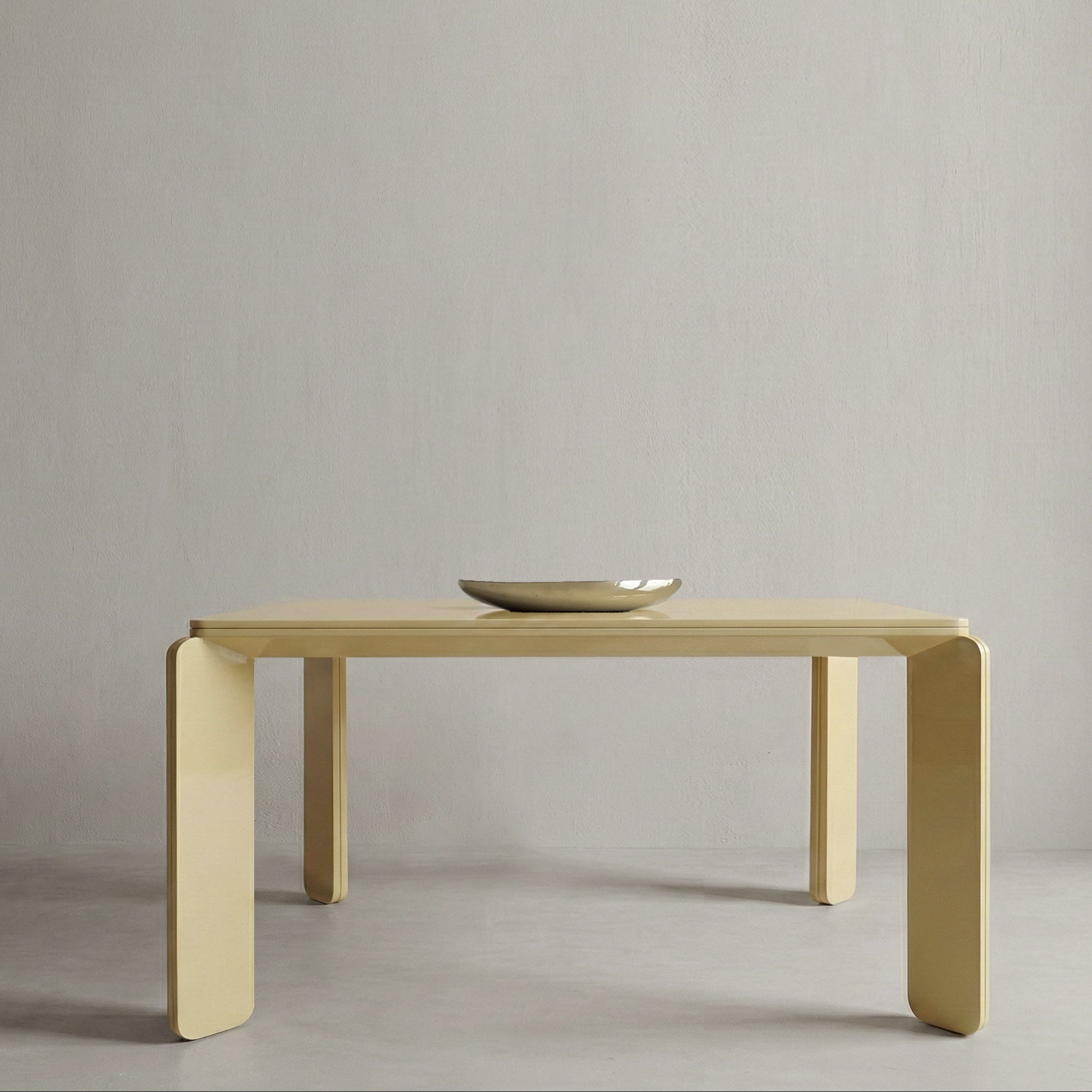 RON 03 DINING TABLE