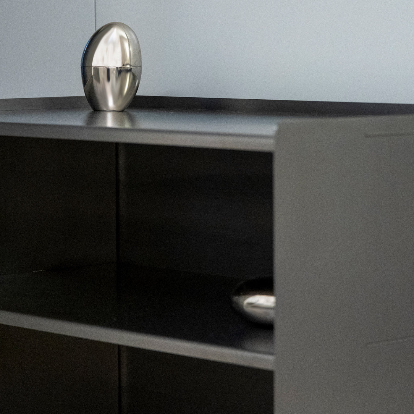 C.01_Wheeled Storage